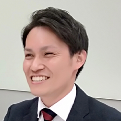 
                              
                                立入 俊介
                              
                            