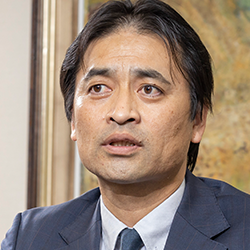 山本 剛史