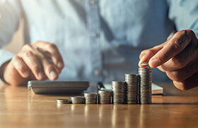 売上の伸び悩み