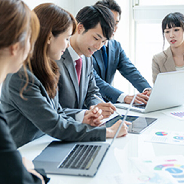 リーダーシップ研修を実施し、必要な知識・態度・マインドを培いたい