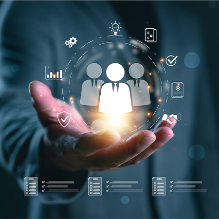 中堅企業が実装すべき財務戦略～なぜ「ホールディング経営」が注目されるのか～