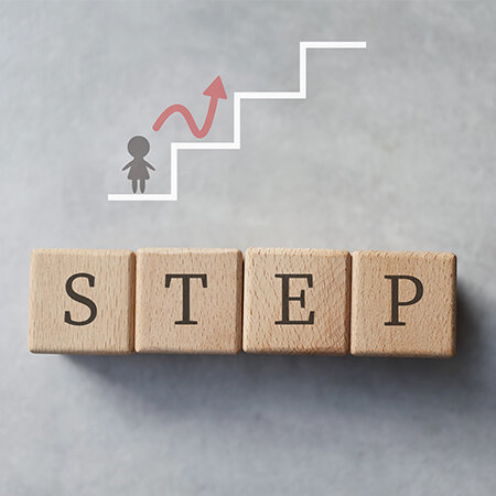 中堅企業が実装すべき財務戦略～ホールディング経営を機能させるステップ～