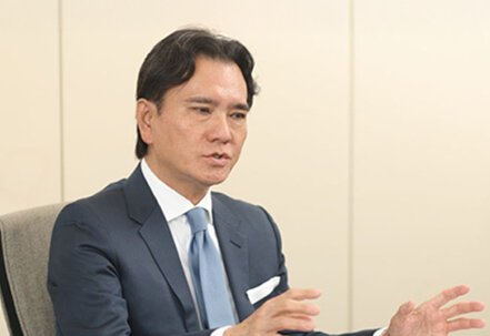 代表取締役社長　若松孝彦