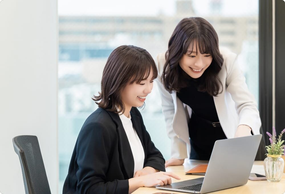 社員