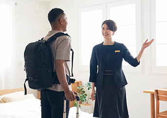 顧客体験を最大化する職域特性を加味した等級設計