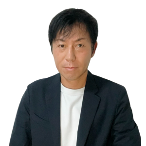 都築　伸佳