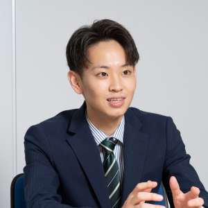 國末 悠太
