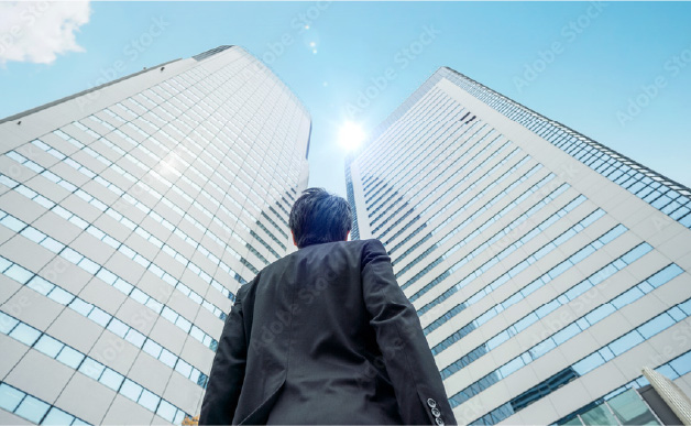 新人・若手社員が会社のビジョンや理念を理解し、自身のキャリアプランを描き、スキルを明確化して次世代リーダーにステップアップするためのプログラム。リーダーシップ、コミュニケーション能力、ビジネスマナー等ビジネスの基礎習得を目的とし、若手社員の定着と早期活躍、企業成長に貢献することが期待される。無料見学会にご参加いただけます。