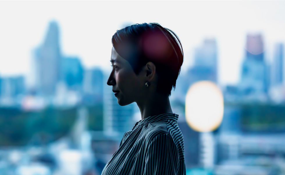 チームを率いる上での責任感や部下育成を学ぶ研修型育成プログラム。全体の成果を上げるためのチームビルディング・必要な数字感覚を磨き、意識改革・行動変容・視野を広げることでチームの力を最大限に引き出すことができる次世代リーダーを育成します。無料見学会にご参加いただけます。