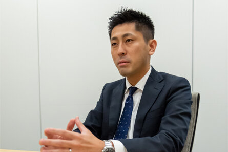 コンサルタント紹介|M&Aコンサルティング事業部 チーフマネジャー 小林 隼人