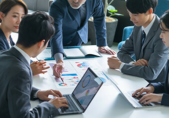 中期経営計画は誰が作るべきか？