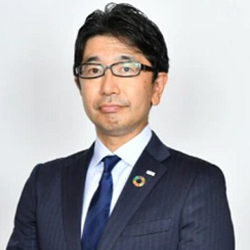 山本 剛 氏