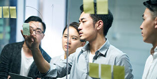 幅広い視点で海外進出の戦略を検討