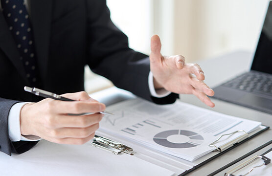 貴社の悩みや課題に対して、建設業界の具体例や事例・ソリューションを提供