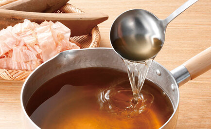 伝統食のかつお節を現代に合う姿へ こだわるのは「だし感の追求」