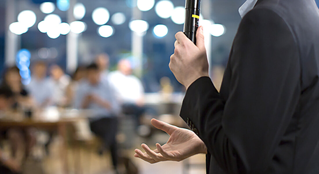 経営の専門講師