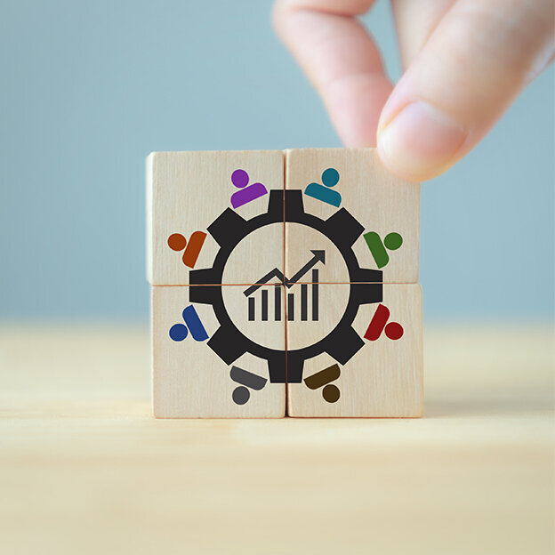 「エンゲージメントサーベイ」の活用による人事KPIの設計：浜西 健太