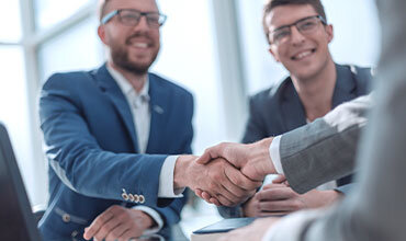 海外での法人設立を目指しており、現地でサポートしてくれる企業を探している