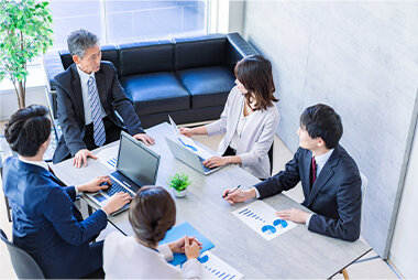 現地市場で長年事業を行っているパートナー候補との対面による面談