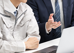 DX選定と「実行・定着化」DX選定と「実行・定着化」