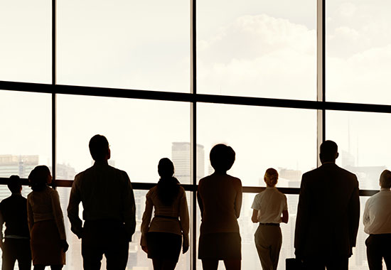 経営戦略セミナーの複数人の参加で、後継経営者の次期内閣づくりに活用いただいています。